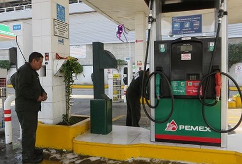 Costco abre su séptima gasolinera en el país. 